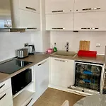 Apartment Luxurious 2 Bedroom Appt At The Black Sea Coast