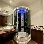 Luxurious 2 Bedroom Appt At The Black Sea Coast Apartment