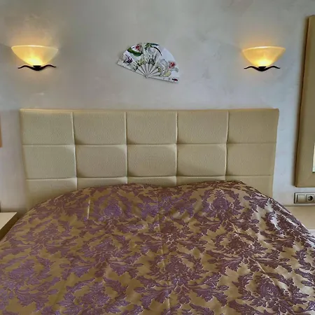 Luxurious 2 Bedroom Appt At The Black Sea Coast アパート *