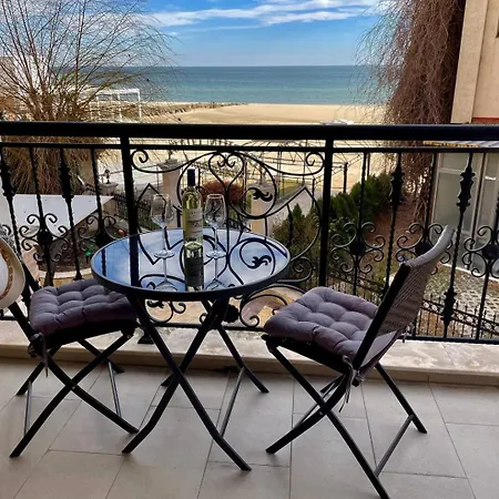 公寓 Luxurious 2 Bedroom Appt At The Black Sea Coast 阳光海滩