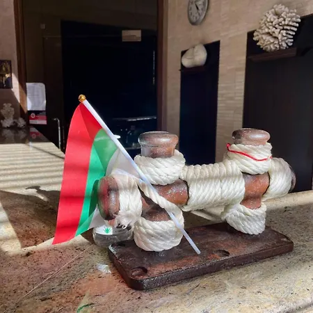 Apartment Luxurious 2 Bedroom Appt At The Black Sea Coast Slantschew brjag