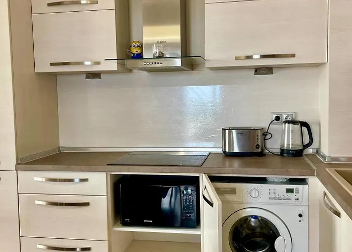 Luxurious 2 Bedroom Appt At The Black Sea Coast Apartment