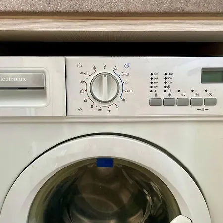 Luxurious 2 Bedroom Appt At The Black Sea Coast *